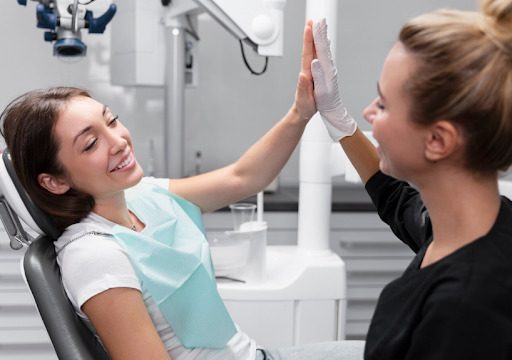 aumento de pecho y salud dental